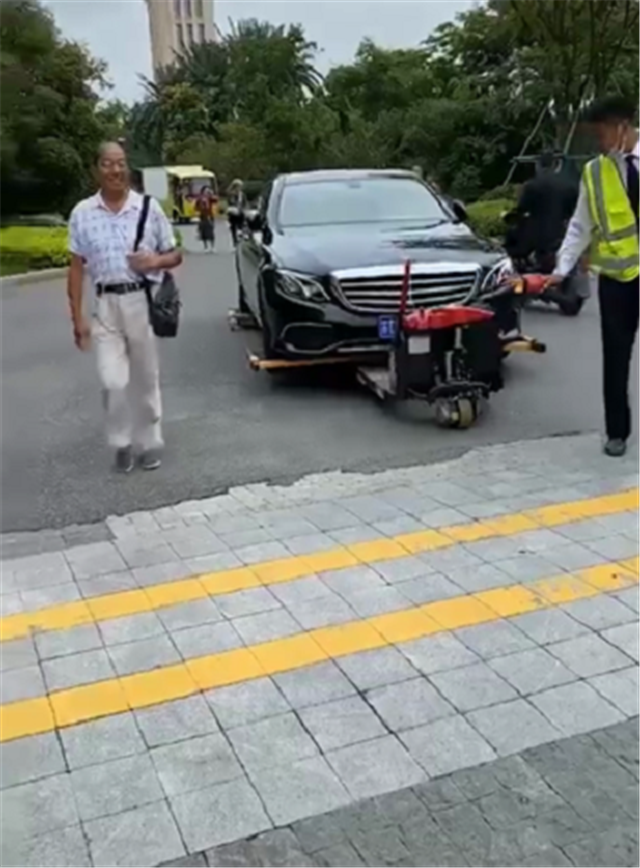 ¦Ų绰